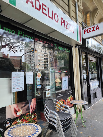 Pizza de Adelio Pizza. à Paris
