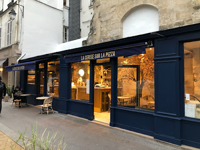 Pizza de La Cerise sur la Pizza - Rue Saint-Paul à Paris