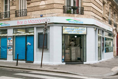 Pizza de MaisonMozza 15e VIOLET à Paris