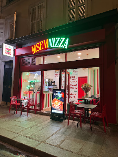Pizza de MSEMNIZZA - Fusion msemen marocain & pizza italienne à Paris